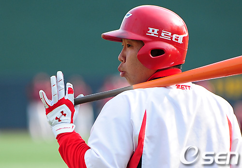 
	'ù ��Ÿ' �̹�ȣ, 2���� 3G ���� ��Ÿ
