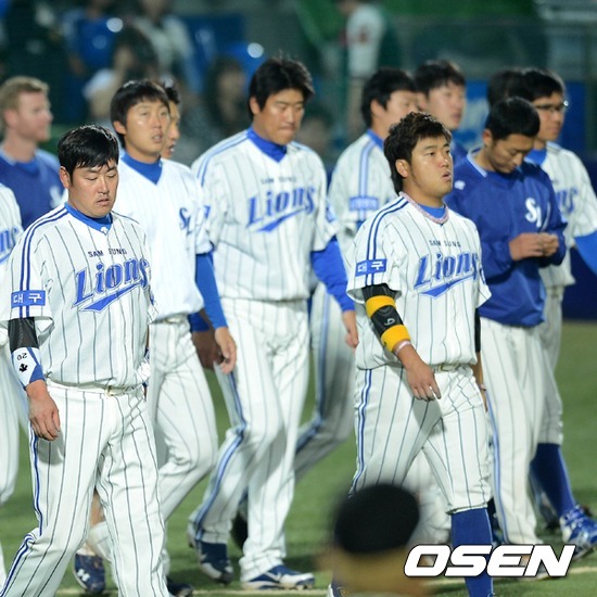 
	'��鸮�� ����ĺ�' �Ｚ, 1048�� ���� 7�� �߶�
