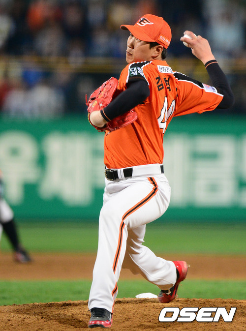 
	'���� ù ���߽�' ������, "���������� �º��ߴ�"
