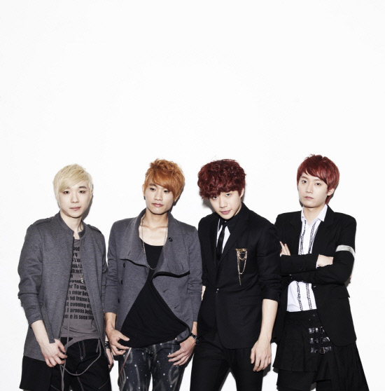 
	���� 4���� ���̾�Ʈ���� ���� ��ϸ� ���丶 ����(���ʺ���).


