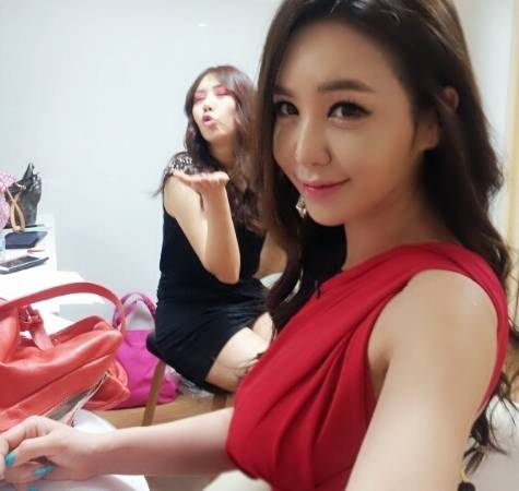 
	������, ���׿�� ��ȳ��� �Բ� ���� ���� �÷�
