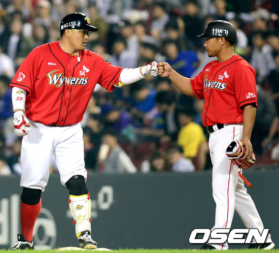 
	�����μ� ���Ÿ�� SK ���� Żȯ, �λ� 3����
