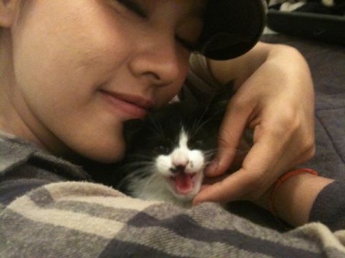 
	��ȿ��, ������ ǰ�� �Ȱ� �κ�κ�..'���������'
