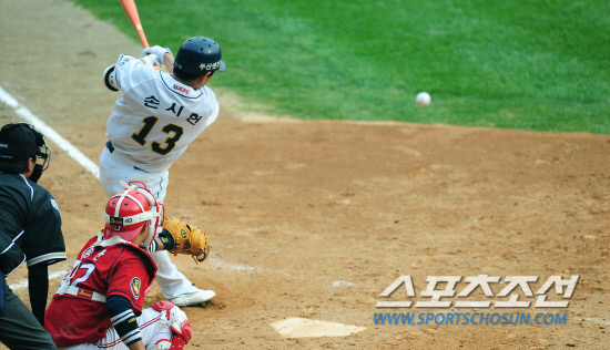 
	�λ� �ս����� ����ü 4�� ���� Ÿ�� MVP�� �����ƴ�. ���=������ ���� rainmaker@sportschosun.com


