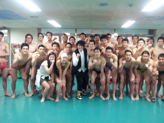 
	�����ư� �ѱ�ü�� ������.


