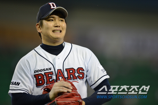 
	�λ��� ���߿���� �������� 2������ ��������. �㸮 ���� �����̴�. 9�� SK������ �ƽ����ϴ� ���. ���� ���� kyungmin@sportschosun.com


