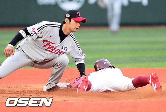 
	��å 4���� �� LG, �񵿱����� �Ǹ�?
