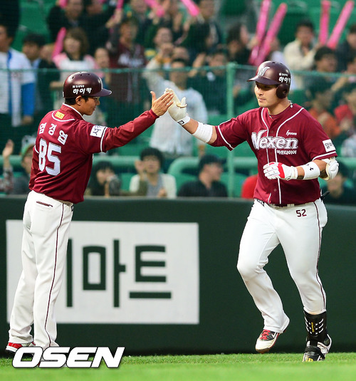 
	'���� 5ȣ��' �ں�ȣ, "���� �ڽ��ְ� �ֵѷ���"
