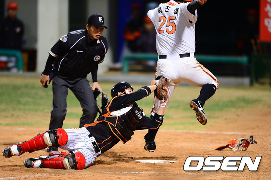 
	"������ ��ƾ� �ߴ�" ������, ������ ���� �����ũ
