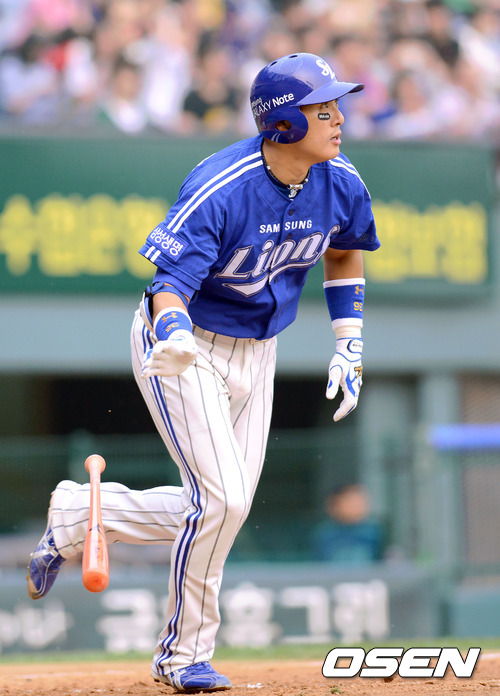 
	�̽¿�, ���� 10��° 300 2��Ÿ �޼�
