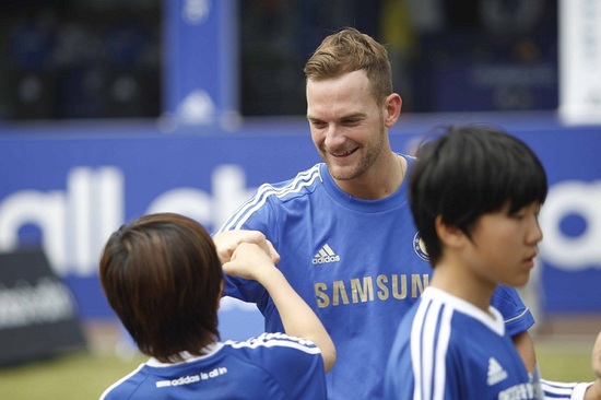 
	�Ƶ�ٽ�, ÿ�� ���ҳ� ��Ī������ Ŭ���� ��Ȳ�� ����
