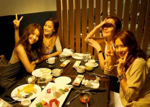 
	<����=�־ƹ� Ʈ����>
