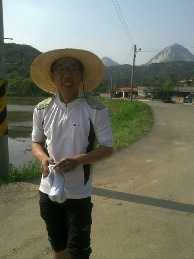 
	������, ���� ���ڳ� �ܼ�Ʈ ��ī..'�ְ� �ڿ���'
