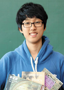 [우리학교 명물 열전] '못 말리는 고전 전도사' 김태훈(서울 경문고 2)