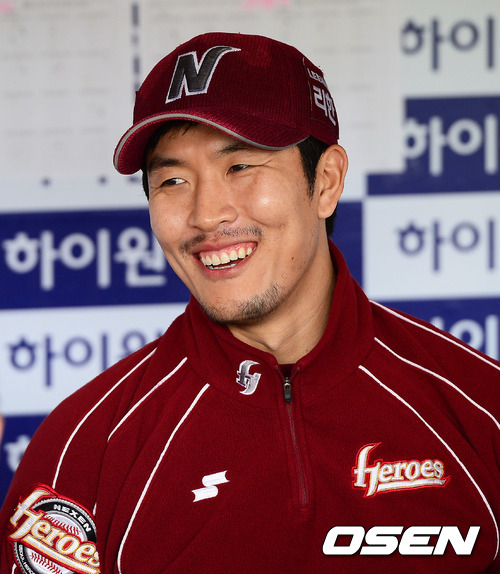 
	'�Ｚ�� ����' �躴��, "�̽¿�, ������ �ʰ� �°ڴ�"
