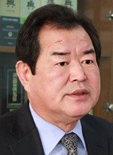 [학교 폭력, 이젠 그만] "교사를 돈벌이로 강의하는 사람이라 생각하는 것 같아… 가슴 아프네요"