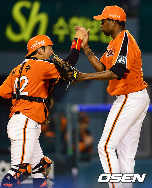 
	"�ٽ� �߱��ϰ� �� �ູ" ��ȭ ���ؼ�, �翬 ���� ��¦ ��Ÿ
