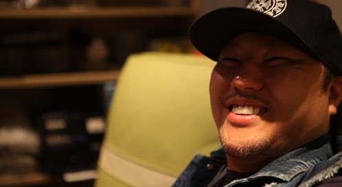 
	'�� ū' �밨�� ����, �α���ǥ 1�� ��Ÿ ����� ������ī ����!
