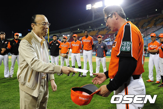 
	ȸ��� �߸� ������ �̱��, �׷��Ѽ��� ��ġ�� ����
