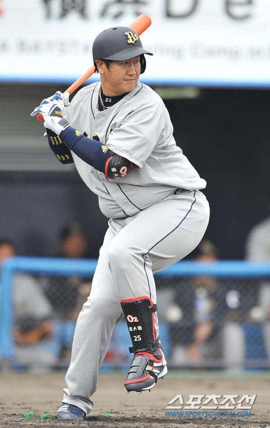 
	������ �̴�ȣ, �Ϻ� ���� ���� ����� ù 3��Ÿ ���
