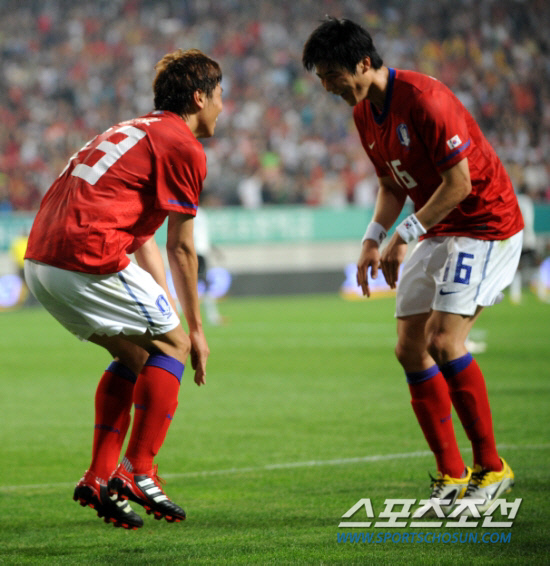 
	�⼺��-����ö '���� ����ġ'�� �ְ���ȣ �߽� �ɱ�
