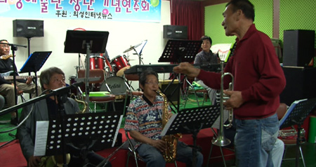 
	ȭ���� ���߸� �޲۴�, �ð��� ���Ϳ︲��
