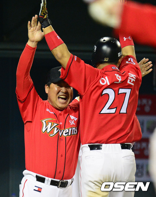 
	"���Ⱑ ��ȸ" 1�� SK, ���鵹�ķ� ���� �غ��Ѵ�
