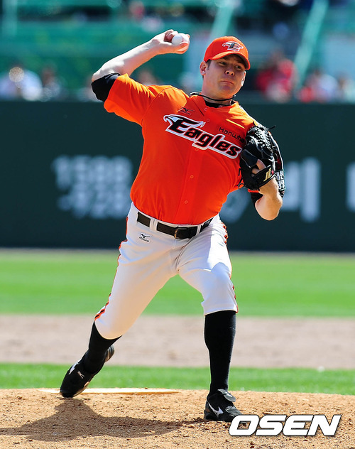 
	'����' �轺, �ܱ��� ���� ���� �־��� 'ERA 48.60'
