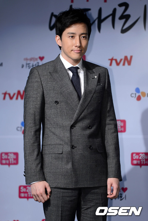 
	'���¸�' ������, "��п��� �ȴ�"..'4���� ���' �ŷ� ����
