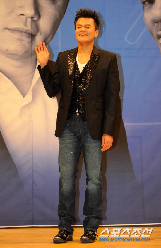 
	�������� �̲��� �ִ� JYP Ent�� 1�б� ���� ��ȯ�̶�� �Ǹ����� ����ǥ�� �޾Ҵ�. ����������DB


