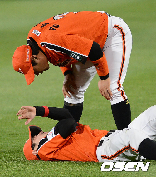 
	'�ι�° 4����' ��ȭ, ��� �̷��� �� Ǯ������
