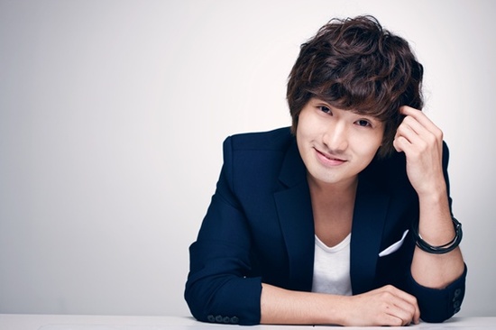 
	����ȯ, '����' ���ο� �� ĳ����..����-�̹�ȣ�� ȣ��
