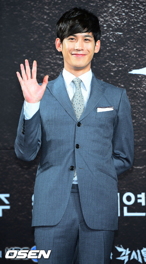 
	'����Ż' �ڱ�� "�����⿬�� ��� ���..���� ����"
