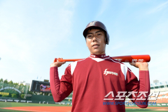 
	�ؼ� ����ȣ�� ���� 18�� �񵿱��忡�� ��� ���ϰ� �ִ�. ��=���� ���� wook@sportschosun.com


