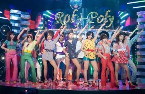 
	Ƽ�ƶ� ��ȩ��° ��� �ٴ� ����
