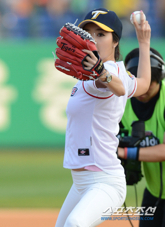 
	��������� �Ϻ��ߴ�. �� ���� �������� �������� ������ �ڼ��� �����ߴ�. 
