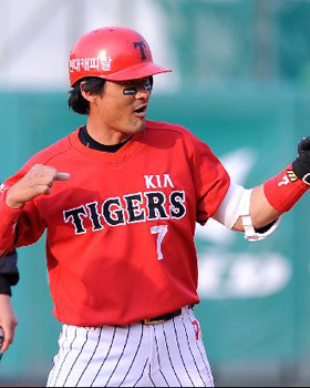 
	���ξ߱� KIA Ÿ�̰����� ����ִ� ����, ���ٶ��� �Ƶ顯 ������. /�����Ϻ�DB
