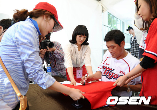 
	'���� ������' �߰ſ� ����, ���ֱ��� ���ķ� ���
