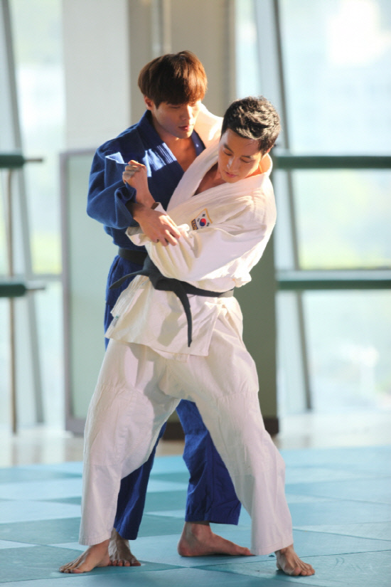 
	��������=SBS


