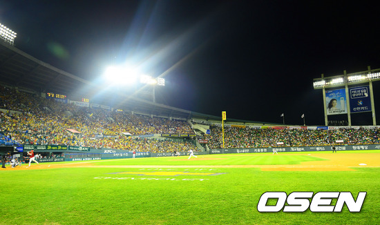 
	�λ� ��� Ȩ���, 8��� ���� ���� ���
