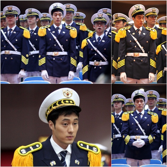 
	'������' ������, �Կ��弱 '�ͻ� �Ϳ��'
