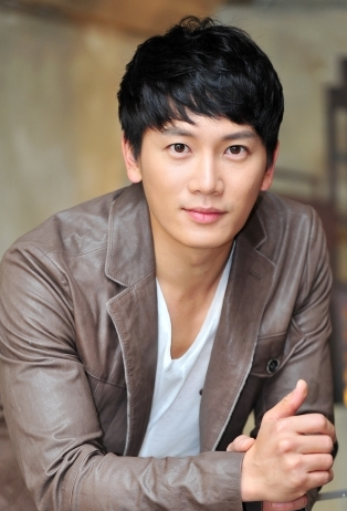 
	��� ���� �Ҽӻ� "�̺������� ��ȥ�� ��� �Ƴ�"
