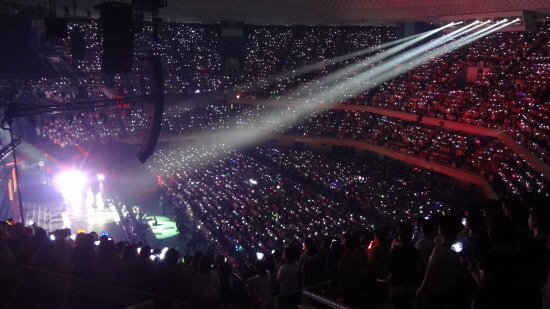 
	2PM�� 24�ϰ� 25��, 28�Ϻ��� 31�ϱ��� ��6�ϰ� �Ϻ� ������ �ε�ĭ���� ���� �ܵ� �ܼ�Ʈ�� ��Ȳ���� ���ƴ�. ��������=JYP�������θ�Ʈ
