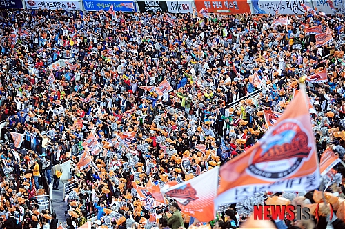 
	
                ������������ �𿩵� �Ե� �ҵ�
            
