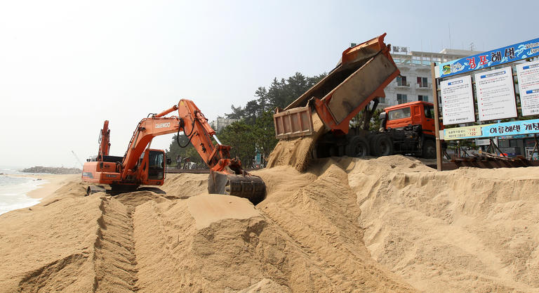 만든곳: 한국 네티즌본부 카페