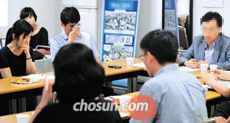 [학교 폭력, 이젠 그만] 자식 잃은 부모(10명)들 대구서 만나… "학교, 늑대(가해자) 안잡고 양(피해자)한테만 피하라니