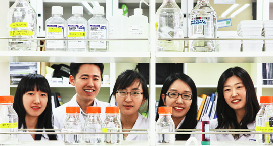 [2013학년도 성균관대 수시모집] 국제화·교육 프로그램_석·박사 연계 제도 활용… 학부과정부터 대학원 수업 듣는다