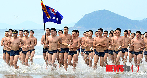 만든곳: 한국 네티즌본부 카페