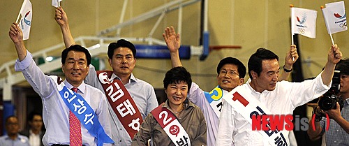 만든곳: 한국 네티즌본부 카페
