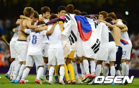 만든곳: 한국 네티즌본부 카페